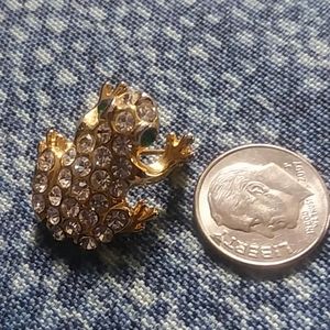 LAST CALL ** Lil'  Froggie With Green Eyes